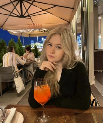 Анкета проститутки Оксана - Фото 1, Ютаза, 19 лет, №1677